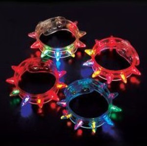  Zehui Light-Up Flashing Bracelets Blinking Spiked Bangle 10pcs in Random color 10pcs